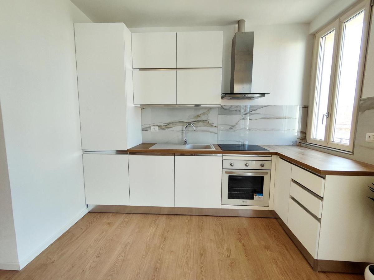 Attico Vespucci Luxury Penthouse Apartment ออลเบีย ภายนอก รูปภาพ