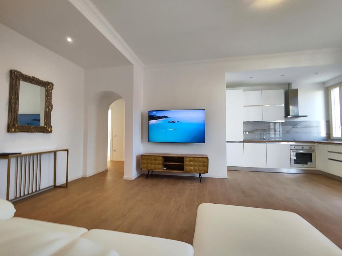 Attico Vespucci Luxury Penthouse Apartment ออลเบีย ภายนอก รูปภาพ